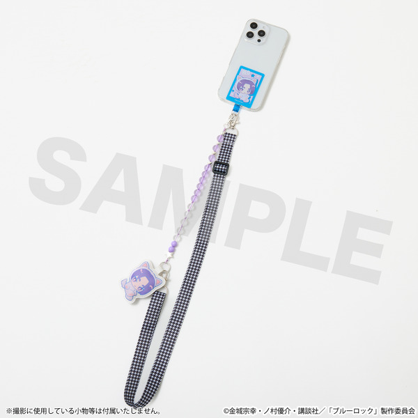 TVアニメ『ブルーロック』SuperGroupiesコラボ「御影 玲王 モデル スマホストラップ＆フォンタブ」使用イメージ（C）金城宗幸・ノ村優介・講談社／「ブルーロック」製作委員会