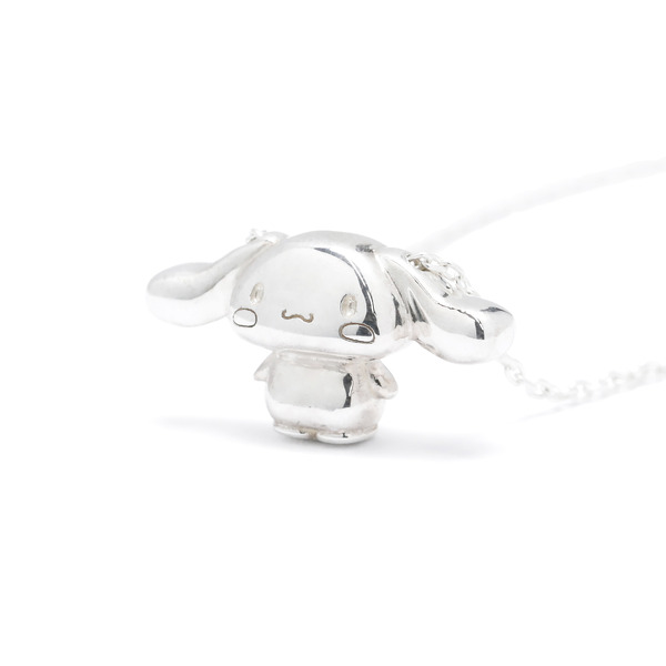 「CINNAMOROLL（シナモロール）× JAM HOME MADE CLOVER ネックレス」（C）2025 SANRIO CO., LTD. APPROVAL NO. 663582