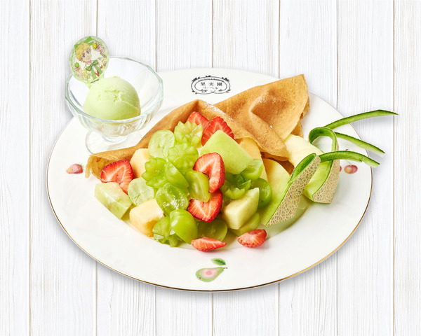 花垣 武道 シャインマスカットのクレープ　2,500円(税込)