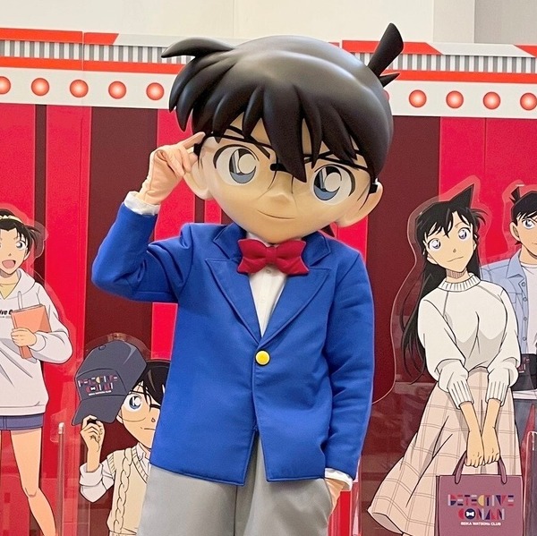 「名探偵コナンランド 全国ツアー2025」三井アウトレットパーク 滋賀竜王会場　」撮影会イメージ　江戸川コナン（C）青山剛昌／小学館（C）青山剛昌／小学館・読売テレビ・TMS 1996