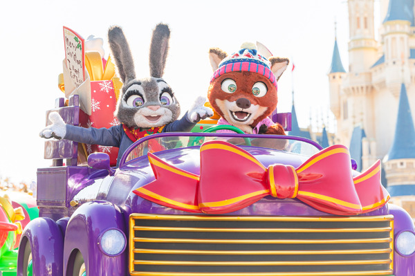 TDLで10年ぶりのXmas新パレードがお披露目！愉快で楽しい「トイズ・ワンダラス・クリスマス！」