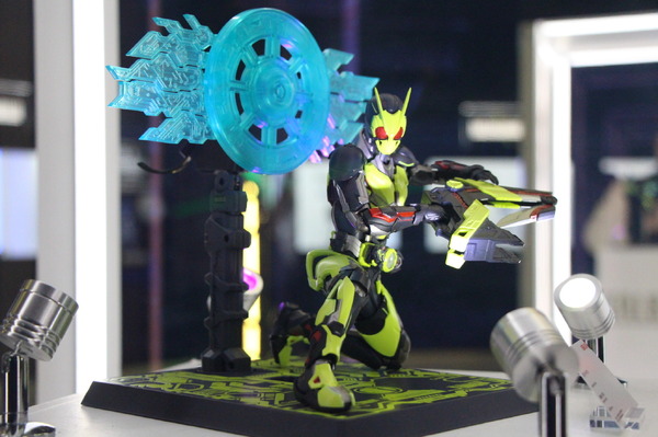 「TAMASHII NATION 2025」実物フィギュア