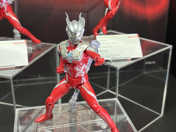 「TAMASHII NATION 2025」実物フィギュア