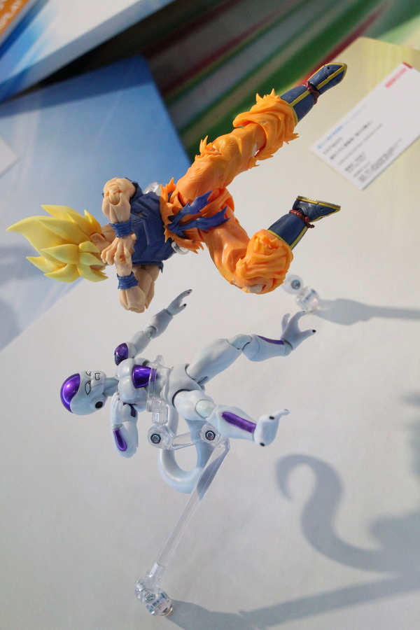 「TAMASHII NATION 2025」実物フィギュア