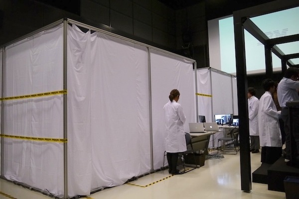 「SAO」がリアルに　「ソードアート・オンライン ザ・ビギニング」で体験した仮想現実レポート