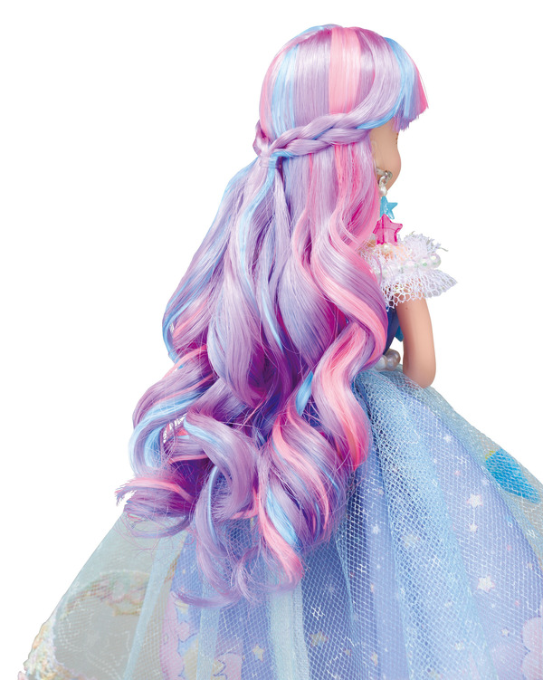 「フォトジェニックリカ キキ＆ララ 50th アニバーサリースタイル」バックスタイル