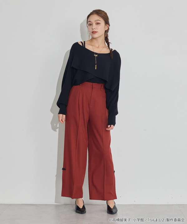 TVアニメ『らんま1/2』× earth music＆ecology Japan Label「チャイナパンツ」ボルドー　着用イメージ（C）高橋留美子・小学館/「らんま1/2」製作委員会