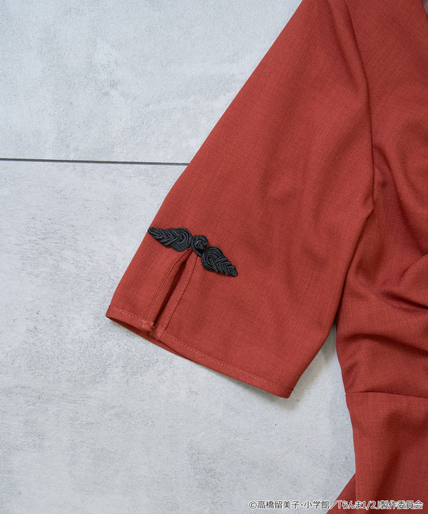 TVアニメ『らんま1/2』× earth music＆ecology Japan Label「チャイナワンピース」ボルドー（C）高橋留美子・小学館/「らんま1/2」製作委員会