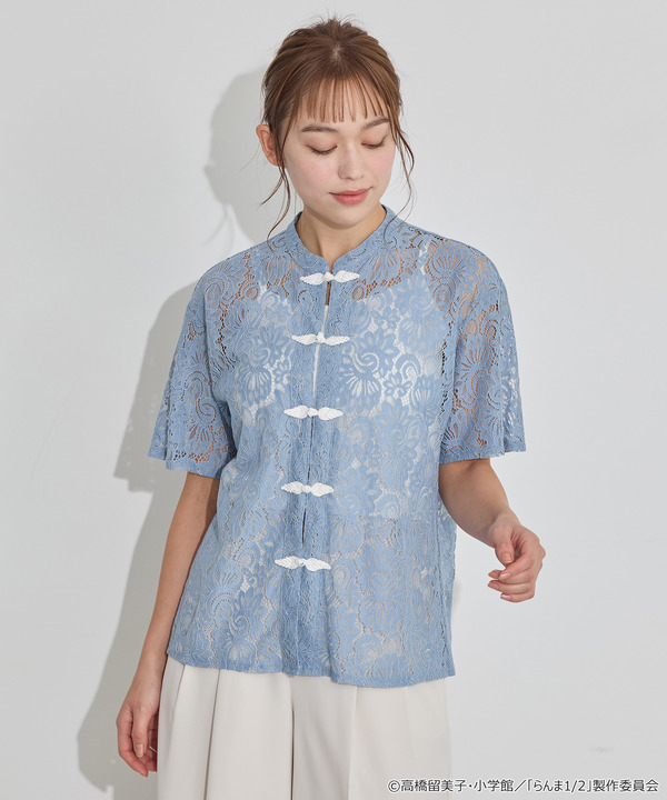 TVアニメ『らんま1/2』× earth music＆ecology Japan Label「チャイナレースシャツ」ライトブルー　着用イメージ（C）高橋留美子・小学館/「らんま1/2」製作委員会
