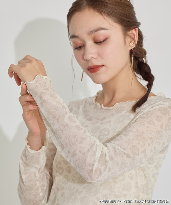 TVアニメ『らんま1/2』× earth music＆ecology Japan Label「シアートップス」アイボリー　着用イメージ（C）高橋留美子・小学館/「らんま1/2」製作委員会