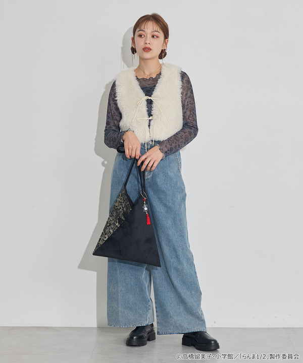 TVアニメ『らんま1/2』× earth music＆ecology Japan Label「バッグチャーム」使用イメージ（C）高橋留美子・小学館/「らんま1/2」製作委員会