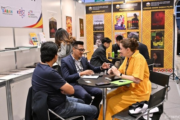 香港フィルマート