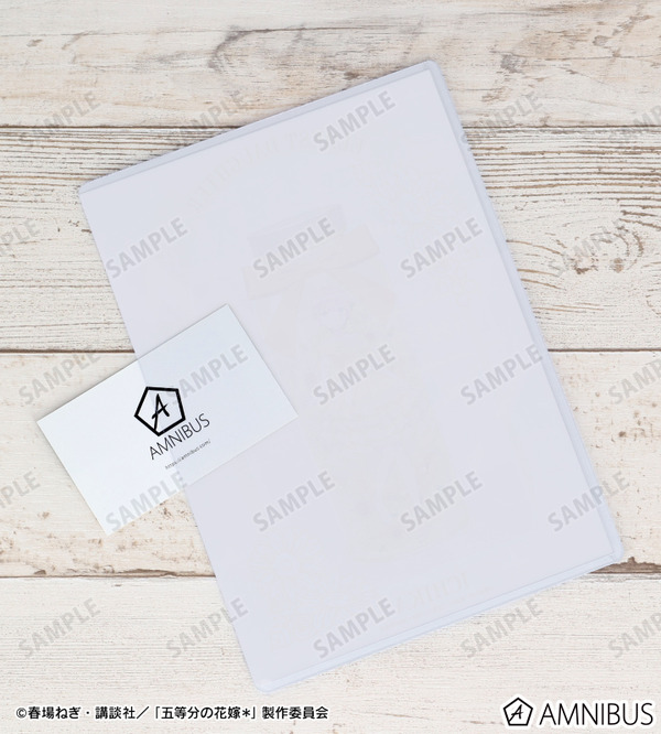 TVスペシャルアニメ『五等分の花嫁＊』描き下ろし ハーバリウムver. A5硬質ケース　使用イメージ