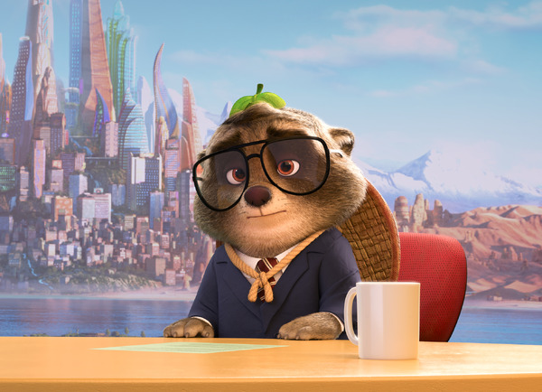 『ズートピア』マイケル・狸山（声：芋洗坂係長）（C）2025 Disney. All rights reserved