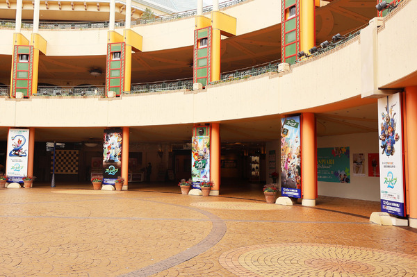 上戸彩がジュディ＆ニックとサプライズ登場！東京ディズニーランドでスペシャルグリーティング開催