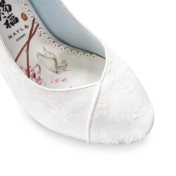 「天官賜福 貮 アイコニック シューズ オブジェ パンプス」謝憐モデル