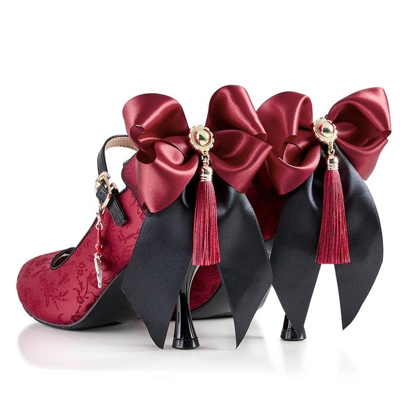 「天官賜福 貮 アイコニック シューズ オブジェ パンプス」花城モデル