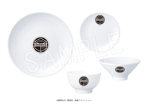 アニメ『ワールドトリガー』食器セット（界境防衛機関 ボーダーver.）（C）葦原大介／集英社・東映アニメーション