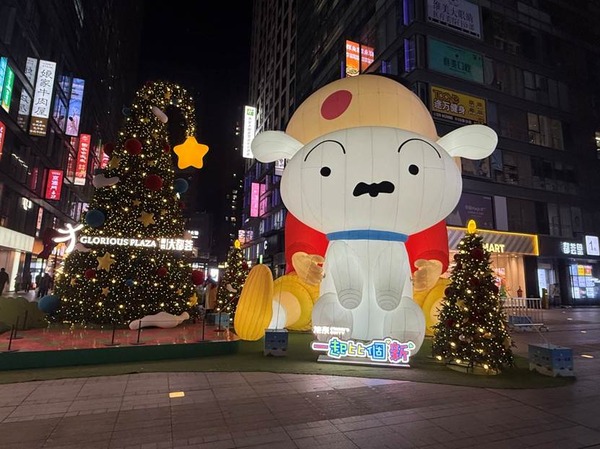 「クレヨンしんちゃん」大都薈Plaza（ダードゥイフィプラザ）コラボレーションの様子