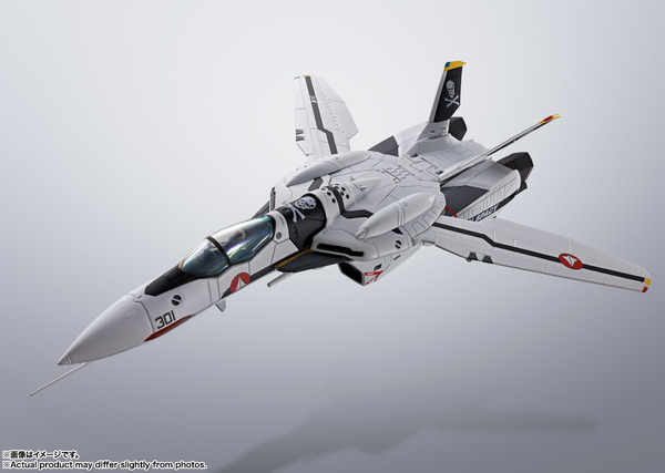 HI-METAL R　VF-0Sフェニックス(ロイ・フォッカー機) ＋ QF-2200D-B ゴースト
