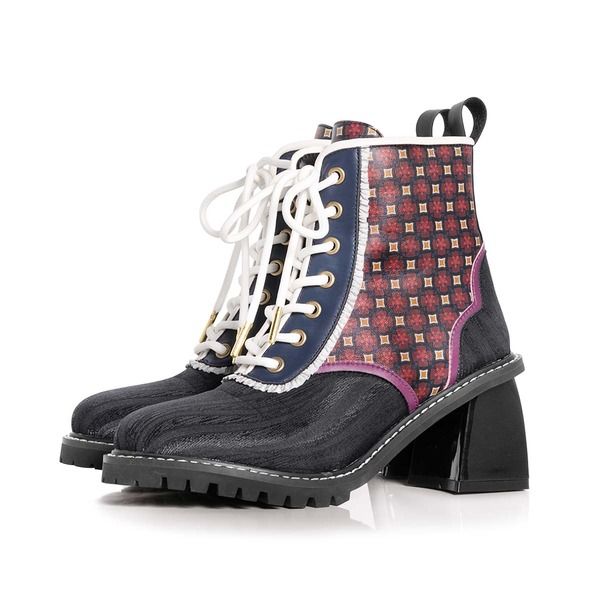 「鬼滅の刃 アイコニック シューズ オブジェ ブーツ」宇髄天元[TQ]