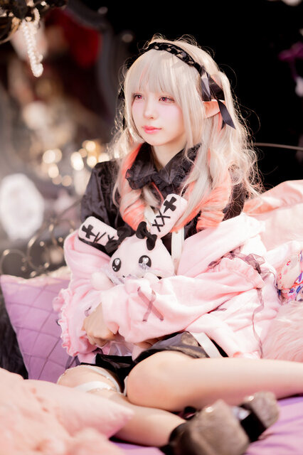 てらひな（X：@hi_na_3103）、撮影：眠りの森のえふじてや（X：@ehuzi_teya）