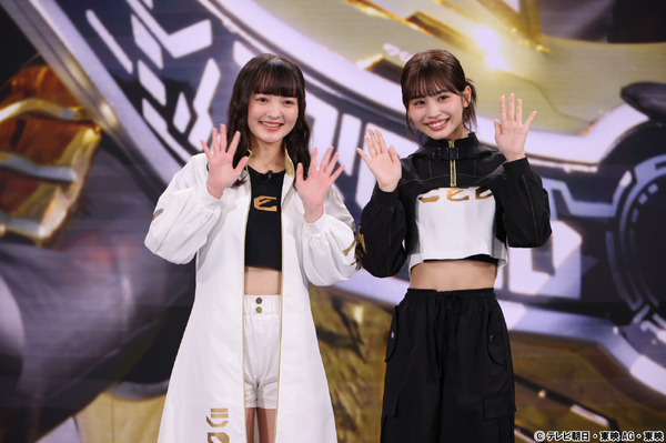 『超宇宙刑事ギャバン インフィニティ』多元地球Ι5109(イオタ)【左から、角心菜・谷田ラナ】