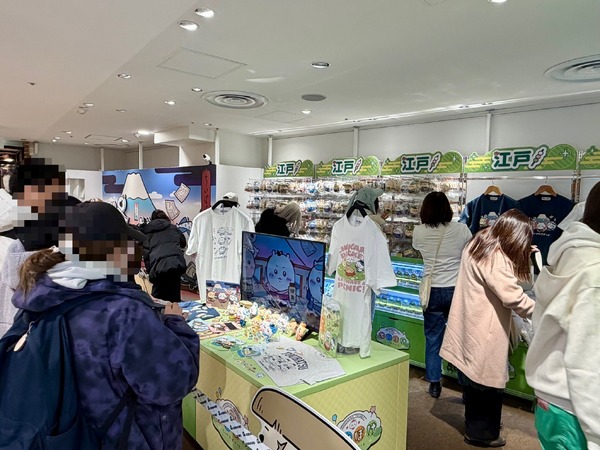 『ちいぽけ』初公式グッズ発売ポップアップイベント初日の様子