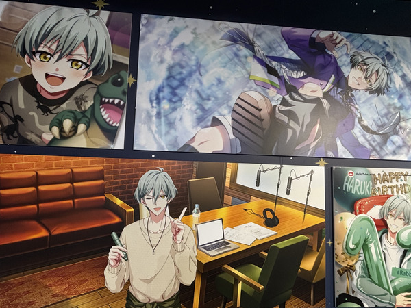 「『16 STAR SIGNS』2025 Birthday Store」