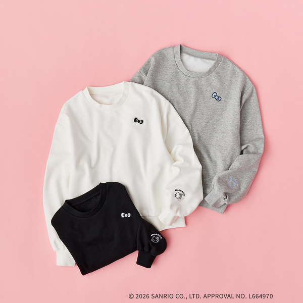 HELLO KITTY × OPAQUE.CLIP「ワンポイント刺しゅう入り裏毛プルオーバー」（全3色）