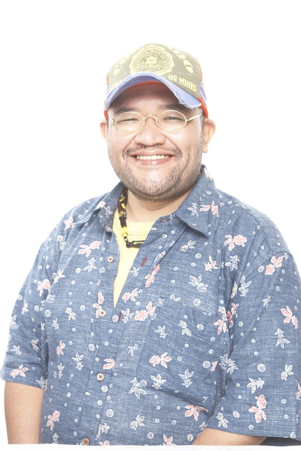 平殿器役：長嶝高士