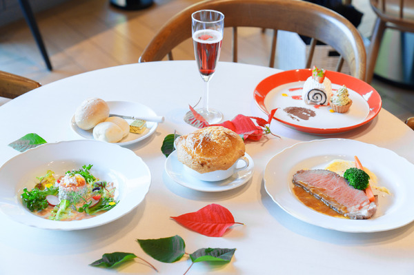 ムーミン谷のクリスマス～レットゥラ ラウンジでKippis～ディナー