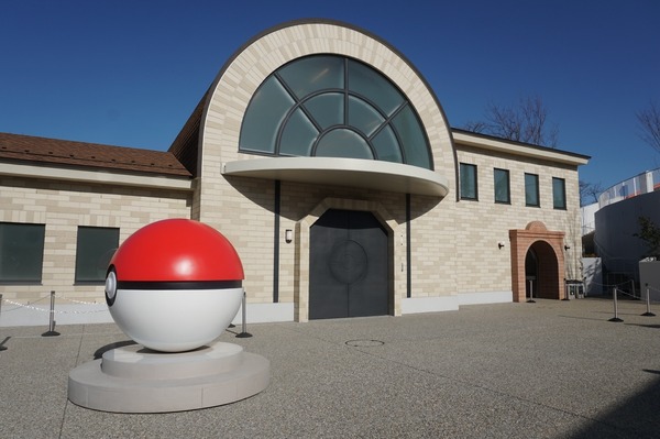 ゲートとモンスターボール