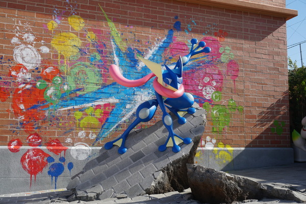 「カヤツリタウン」の至る所にポケモンがいます