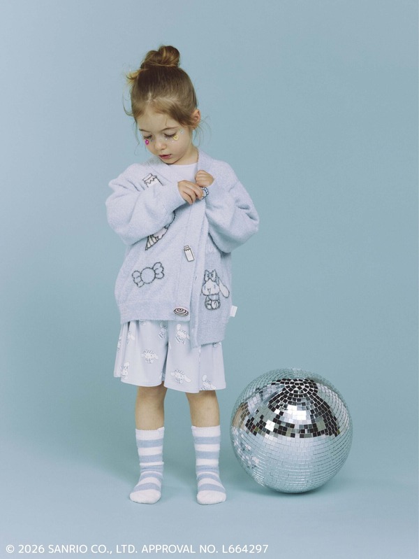 【KIDS】スムーズィーカーディガン【KIDS】総柄ショートパンツ【KIDS】スムーズィーボーダーソックス