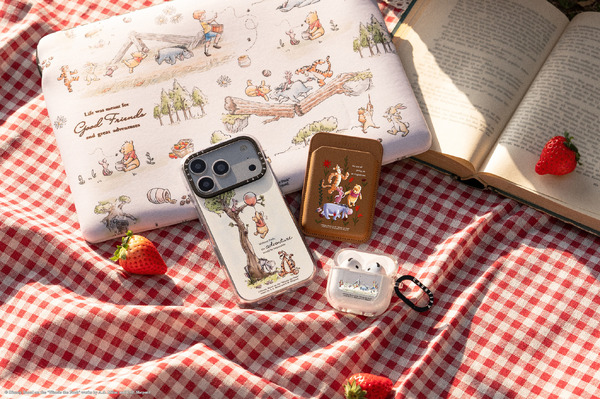 「ディズニー『くまのプーさん』 | CASETiFY」コレクション