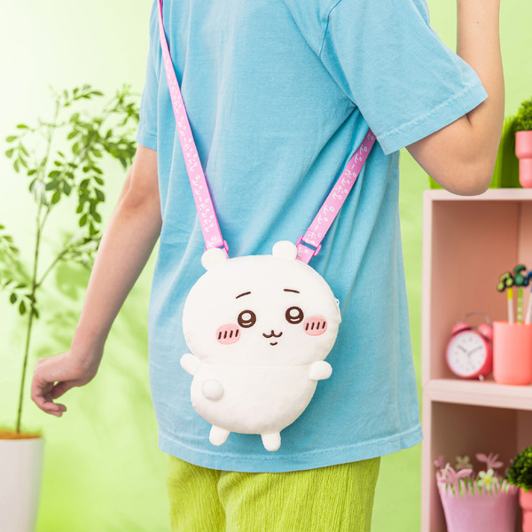 「ちいかわだらけくじ」C賞：ぬいぐるみポシェット