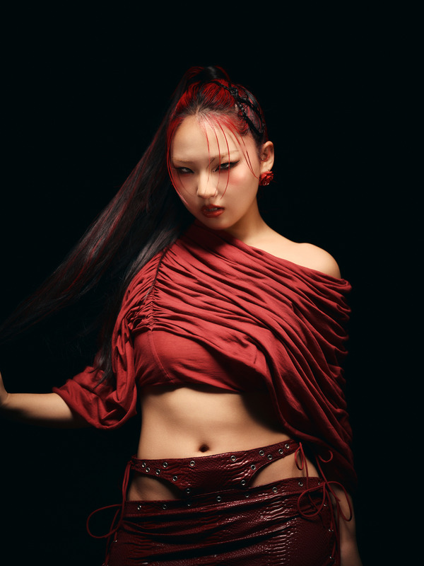 HANA　アニメ「メダリスト」主題歌収録アルバムリリース直前！J-WAVEを1日ジャック！ファン必聴情報も