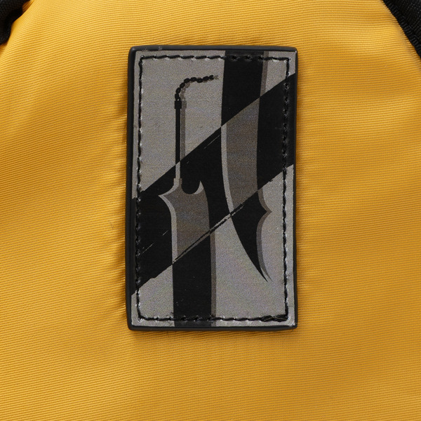 TVアニメ『BLEACH 千年血戦篇』黒崎一護 モデル ボディバッグ　タグのデザイン