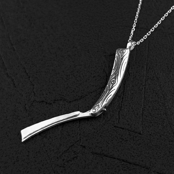 アニメ『PSYCHO-PASS サイコパス』槙島 聖護 剃刀型シルバーネックレス Renewal ver.