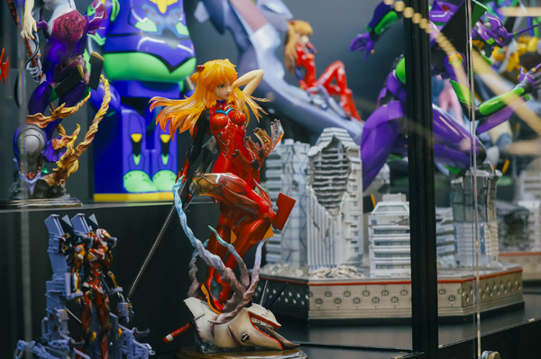 「EVA EXTRA 30」展示エリア＆出展ブース