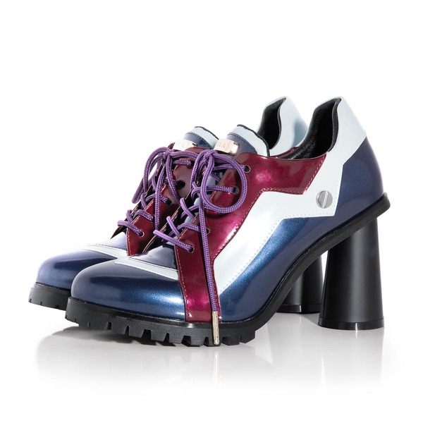 「エヴァンゲリオン アイコニック ヒールスニーカー」碇シンジ[BL]