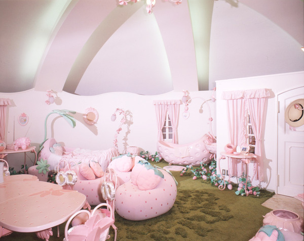 サンリオ「いちごのお家」