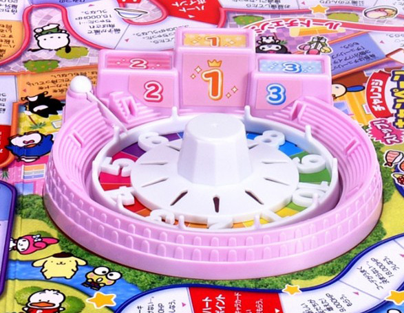 サンリオ × 推し活 × 人生ゲーム 「サンリオキャラクターズ　人生ゲーム」表彰台つきルーレット