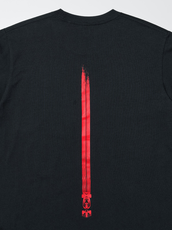 ユニクロ「Disney x Formula 1 UT」MEN　カラー：09 BLACK　BACK