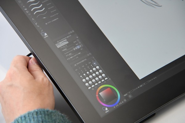 プロの現場でも十分通用する21.5インチの新型エントリー液タブ「Kamvas 22(Gen3)」―現役漫画家が実戦投入して感じた大画面の利点