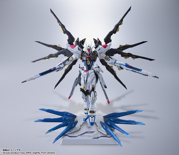 「METAL BUILD ストライクフリーダムガンダム ＜リバイバル版＞」