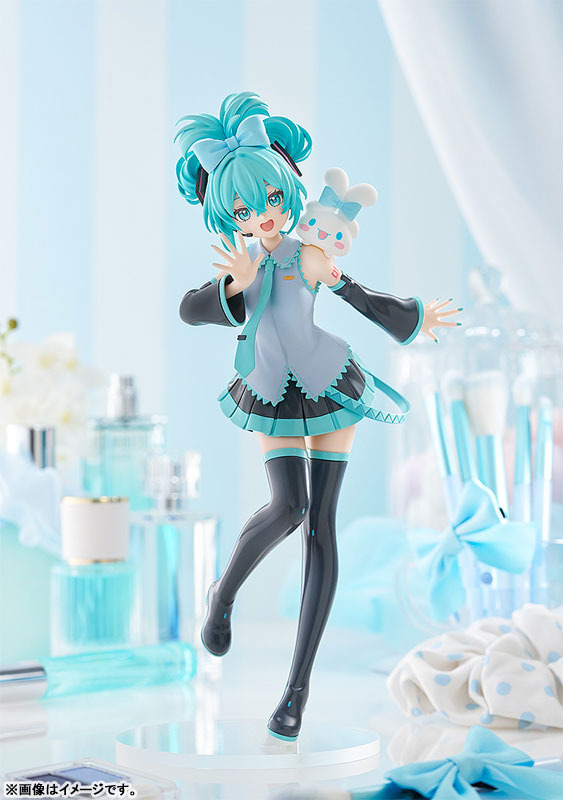 「POP UP PARADE 初音ミク×シナモロール 初音ミク シナモロールコラボVer. L size 完成品フィギュア」