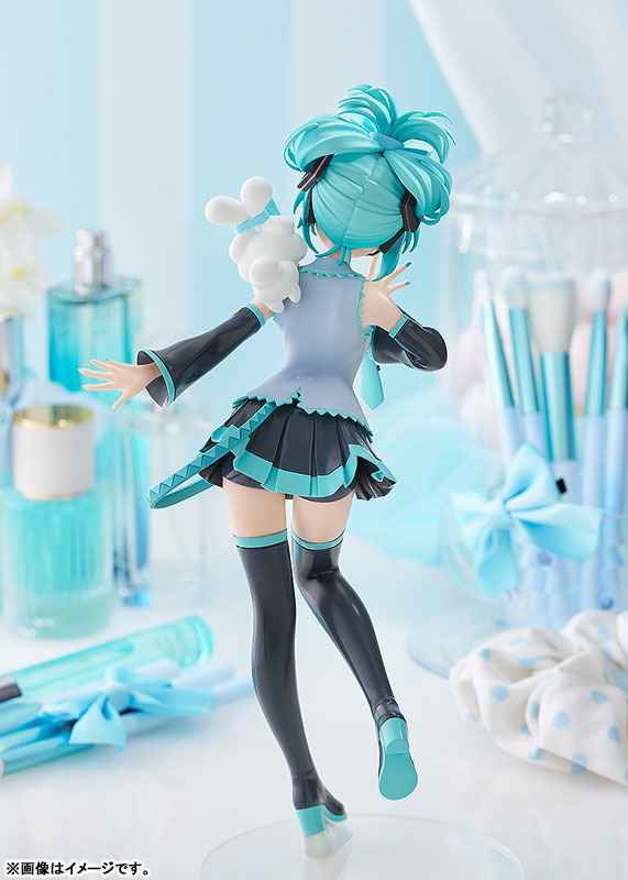 「POP UP PARADE 初音ミク×シナモロール 初音ミク シナモロールコラボVer. L size 完成品フィギュア」