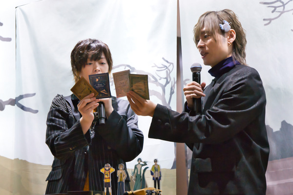 市川蒼、岡本信彦